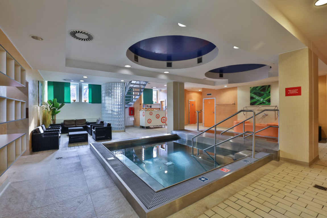 water world sareza photo 2