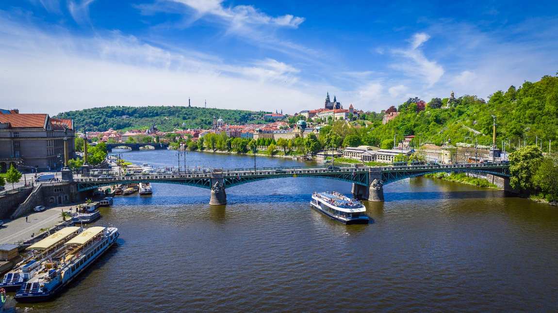 prague river cruise photo 6