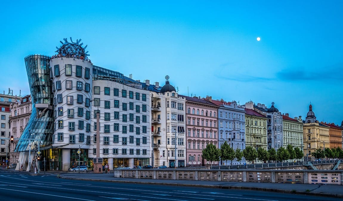 dancing house photo 1