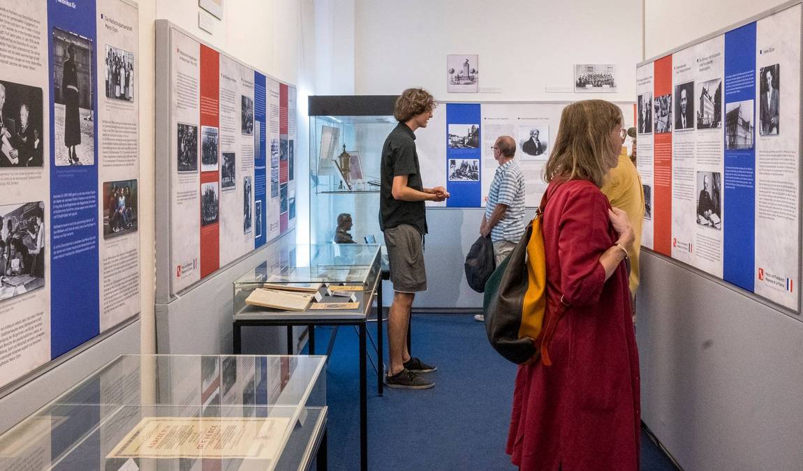 city history museum photo 2