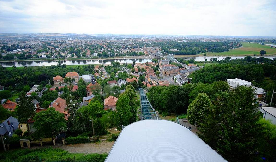 dresden schwebebahn photo 4