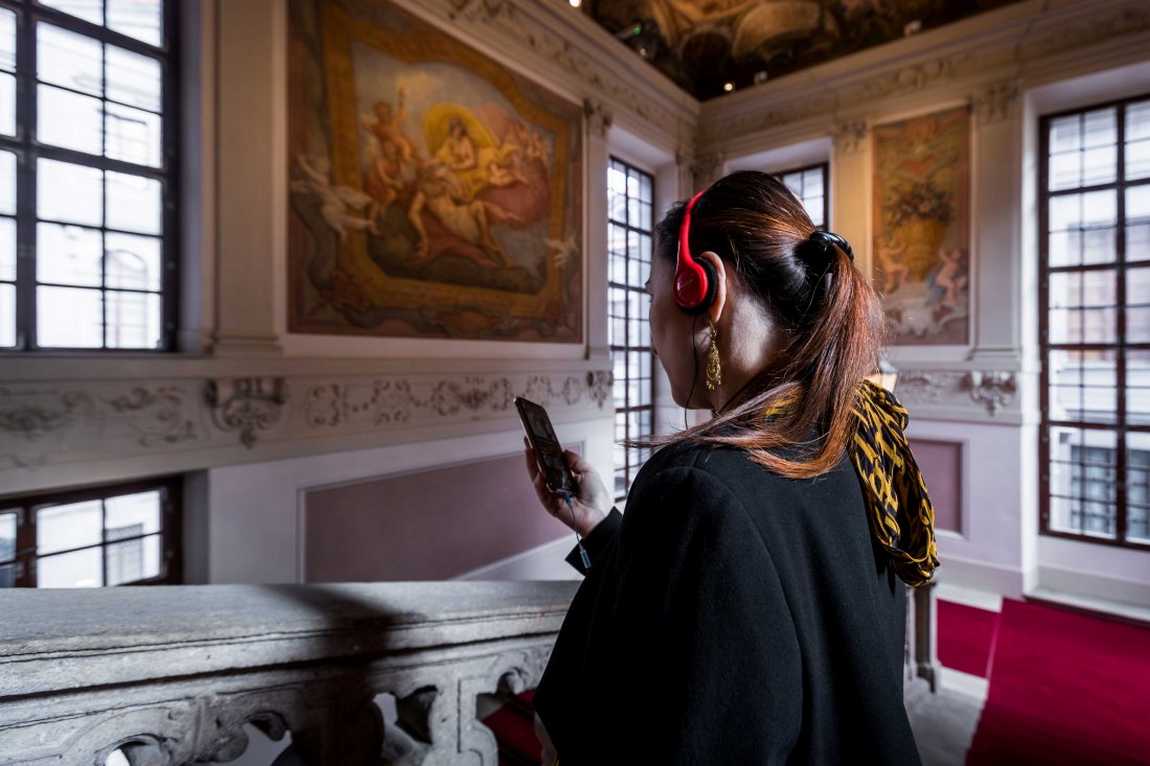 clam-gallas palace photo 4