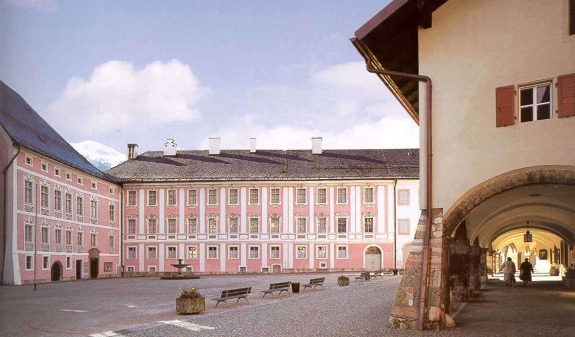 berchtesgaden castle photo 4