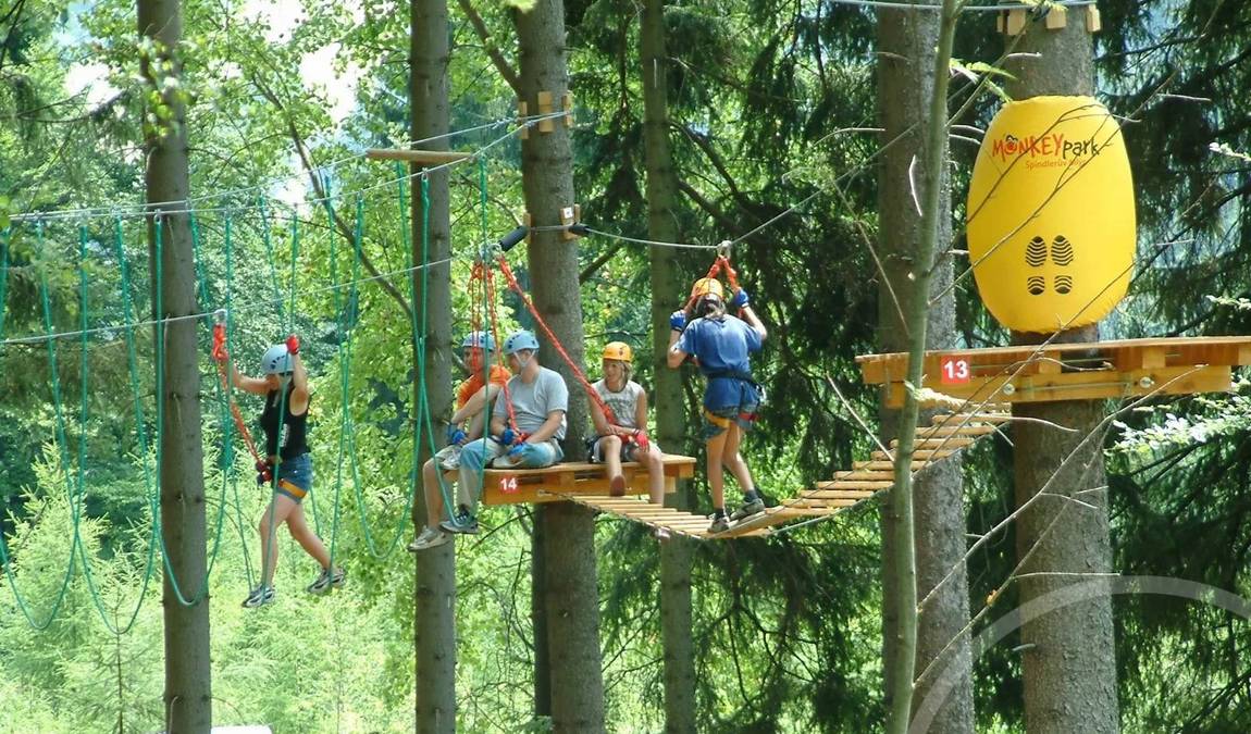 monkey park spindleruv mlyn photo 1