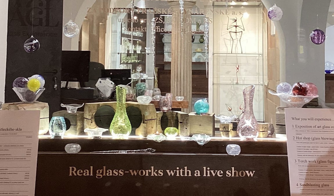 pragl glass experience center photo 1