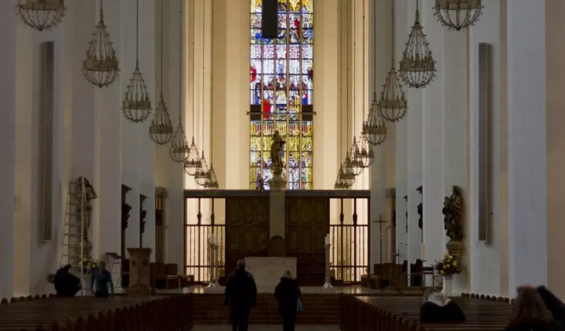 frauenkirche photo 1