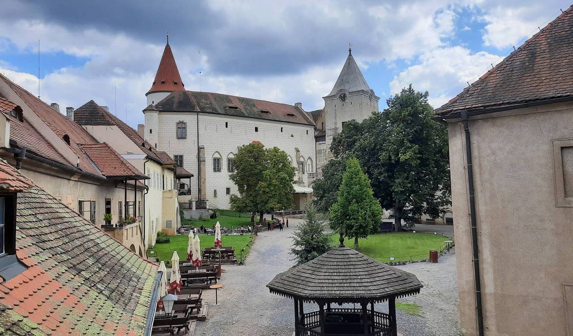 krivoklat castle photo 11