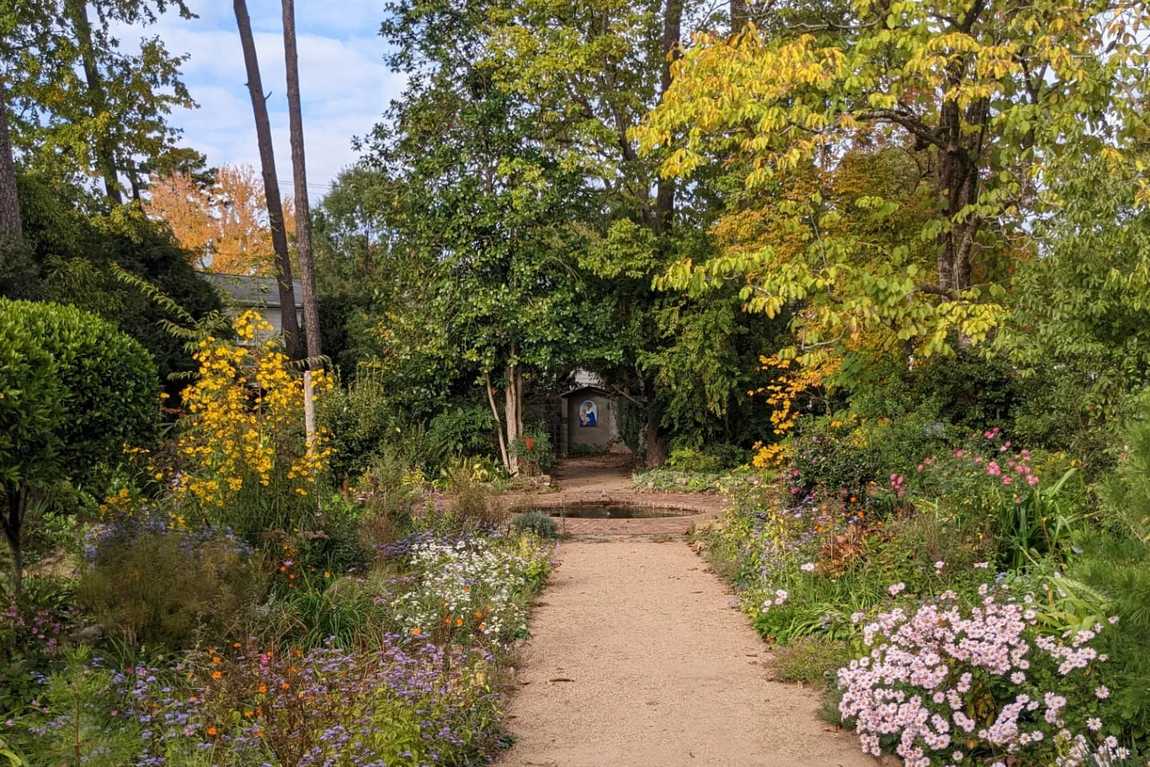 wing haven gardens and bird sanctuary photo 6