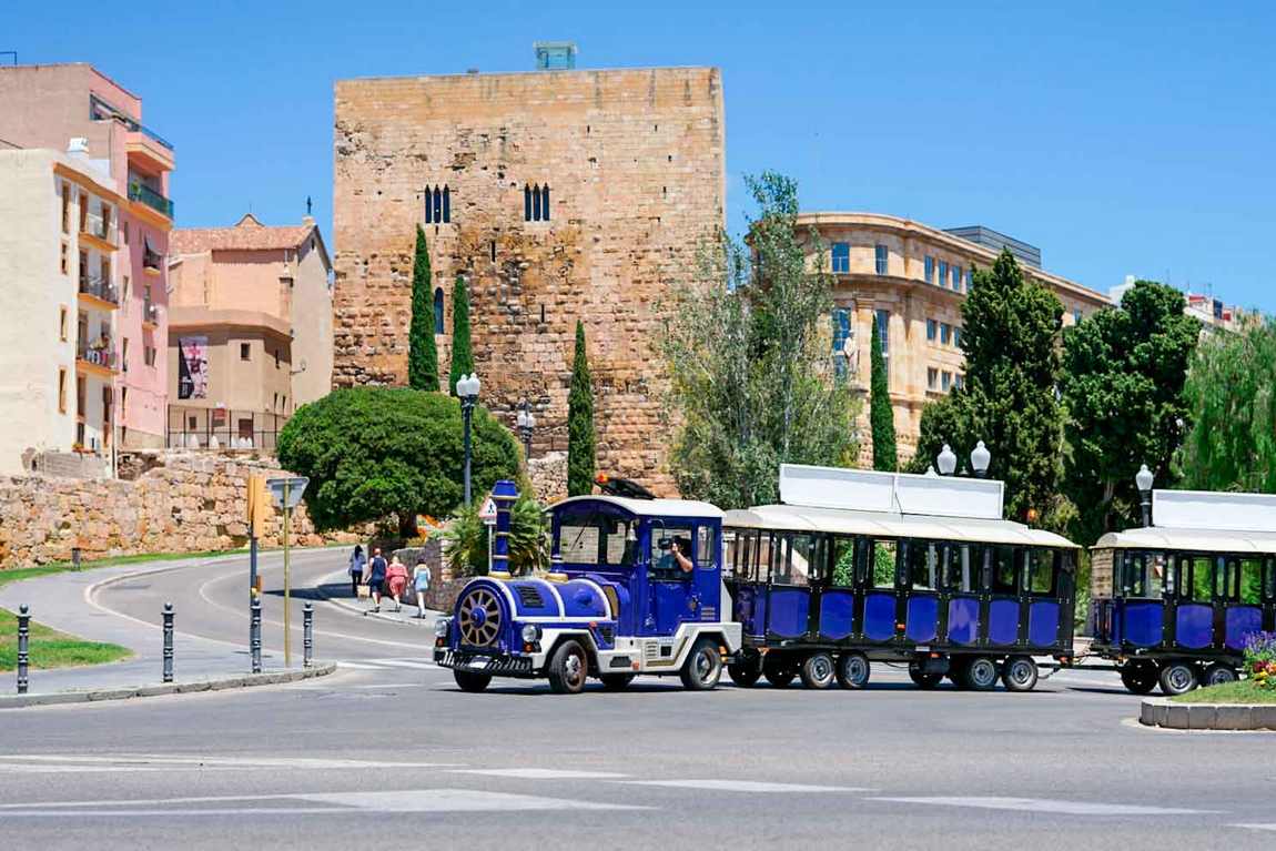 tourist train in tarragona photo 1