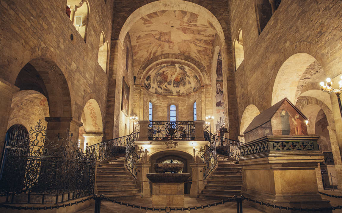 st george's basilica photo 5