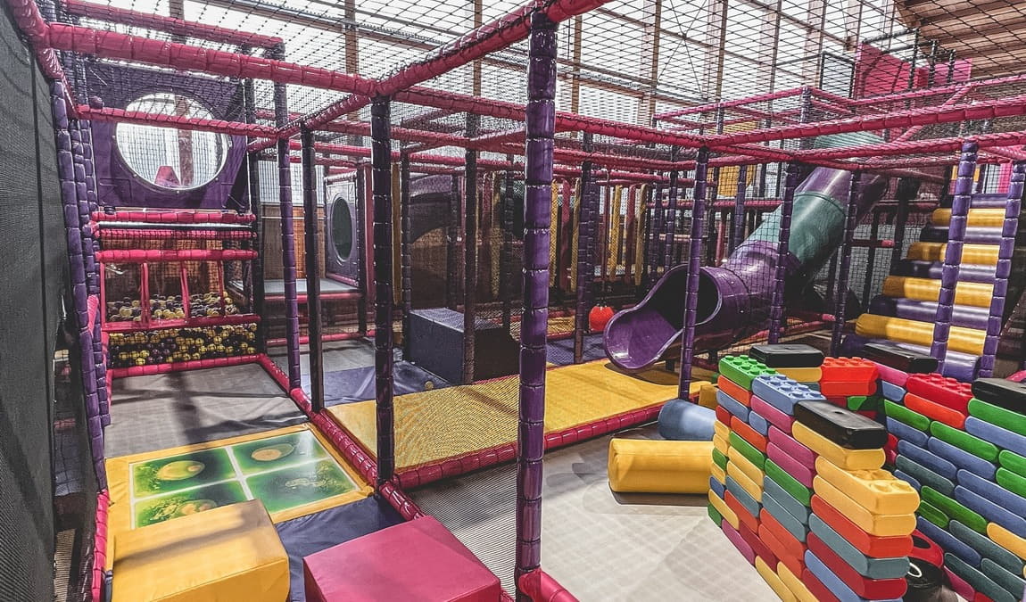 zahmer kaiser trampolinpark photo 6