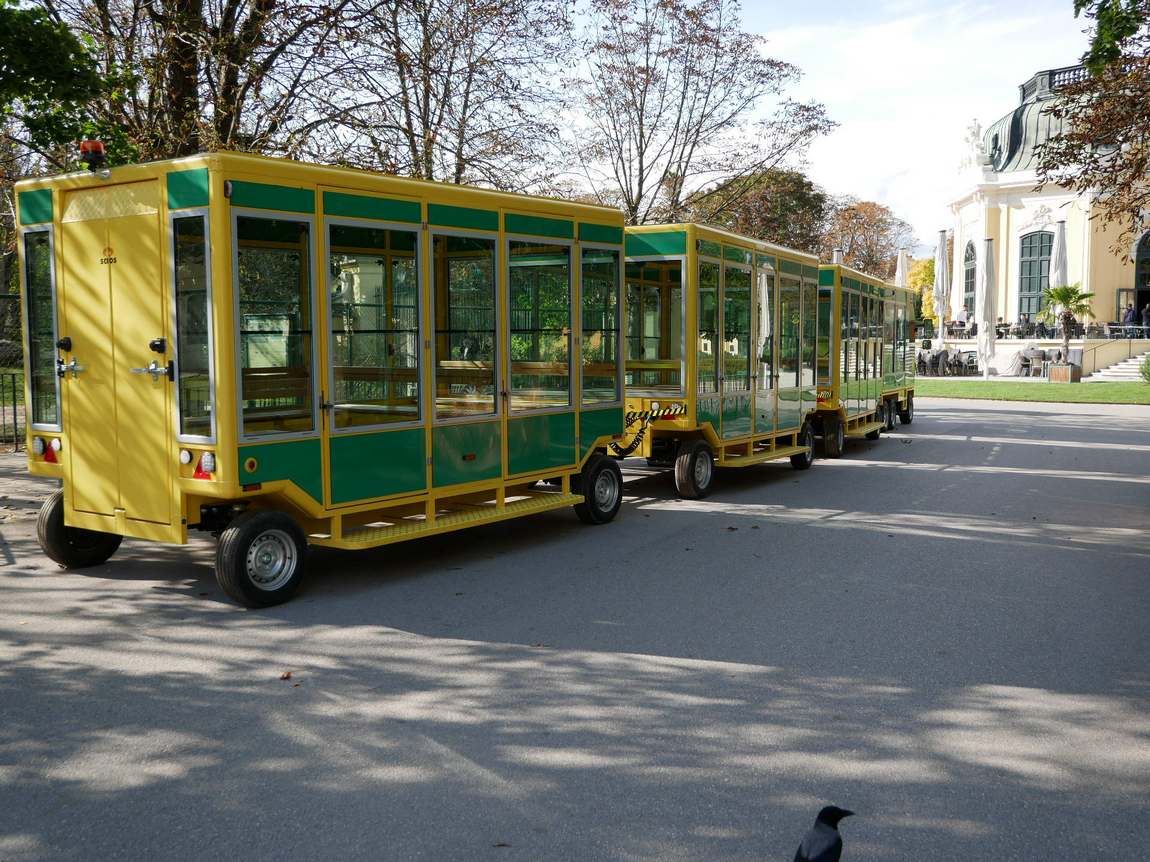 schönbrunn zoo photo 9