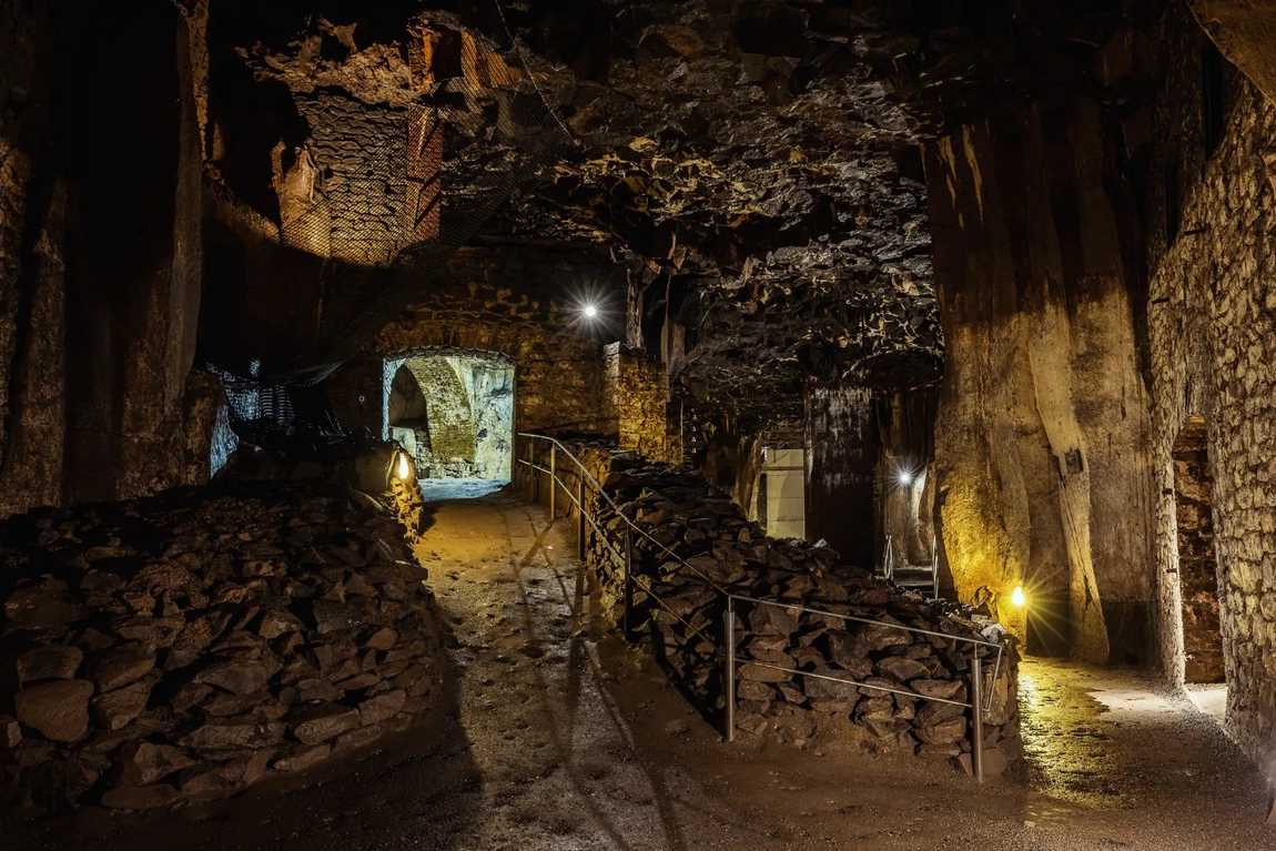 lava-dome mendig photo 3