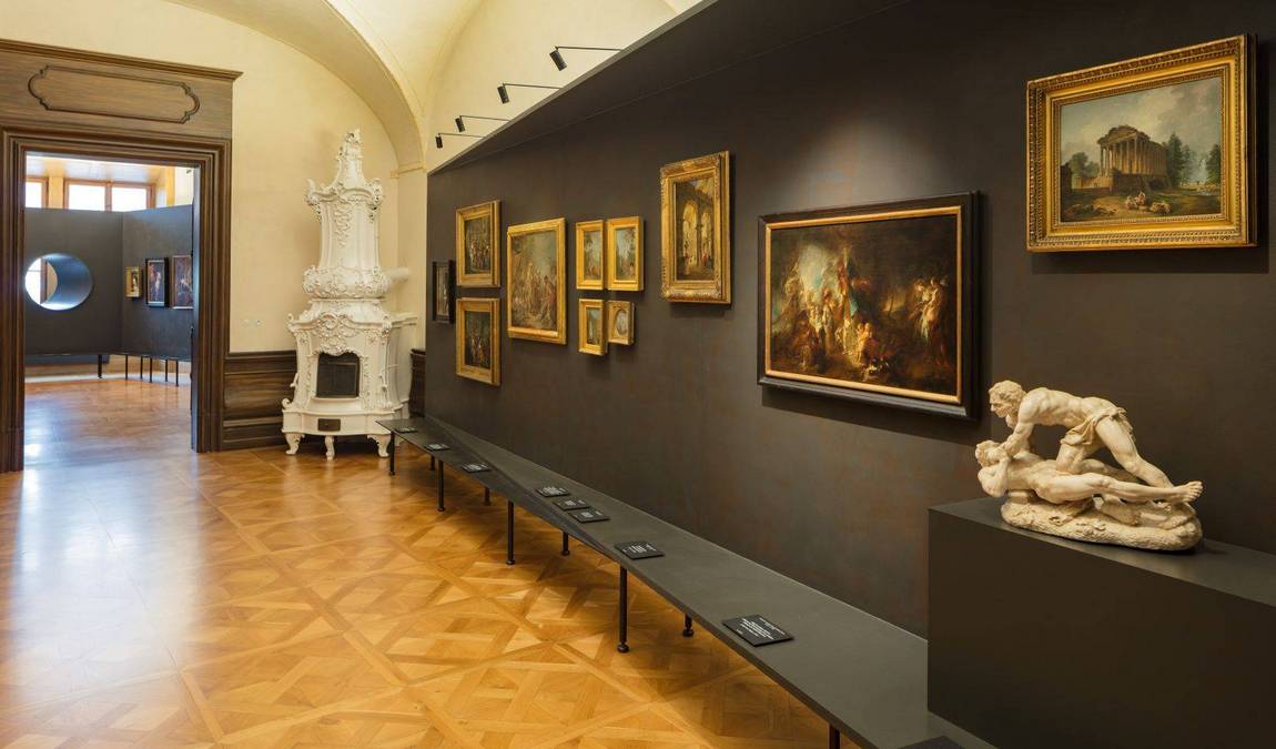 schwarzenberg palace photo 1