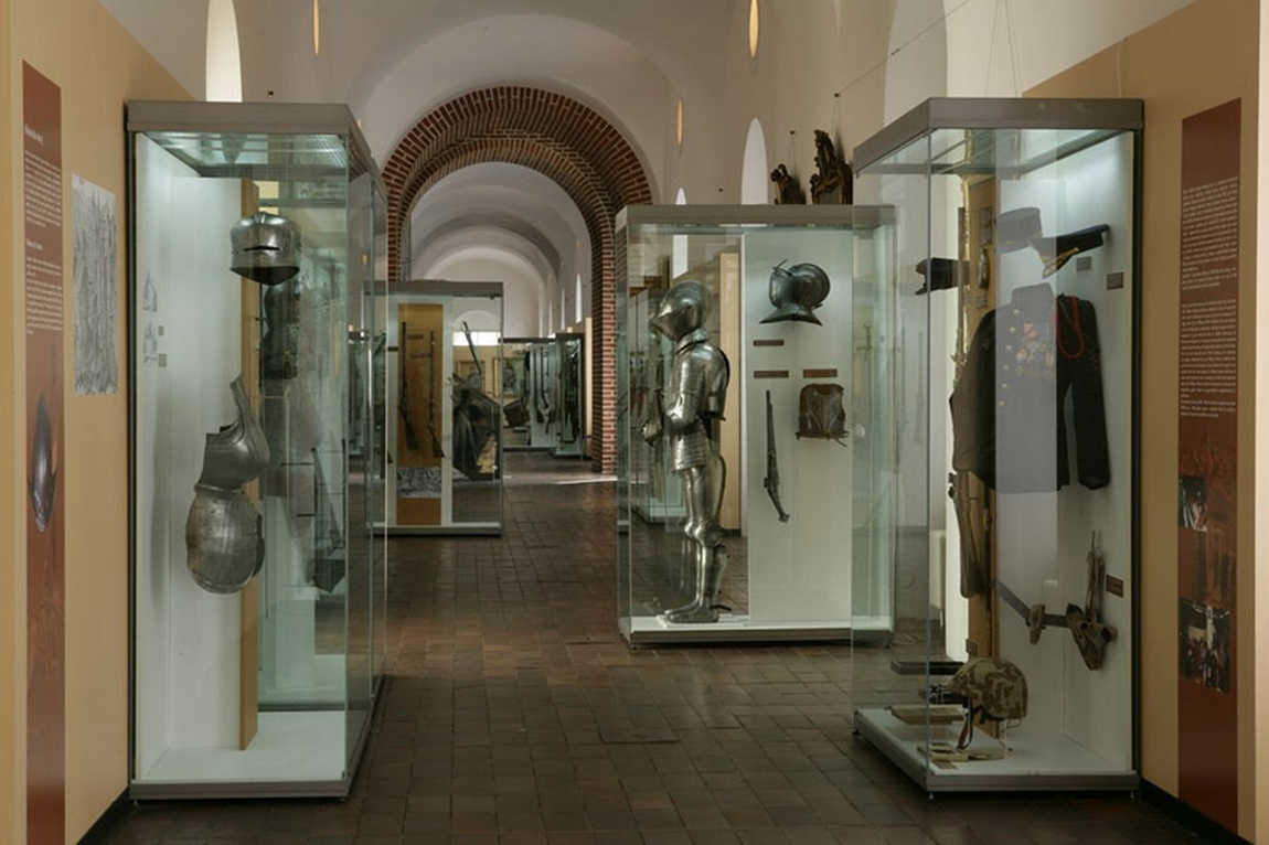 old royal palace photo 5