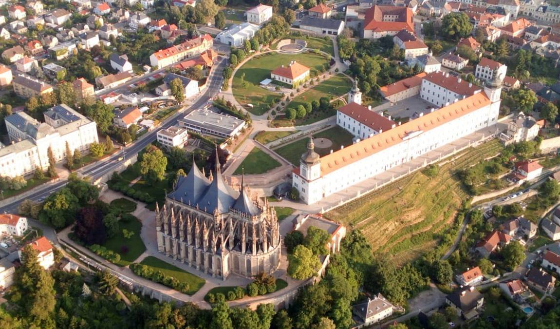 st barbara's cathedral photo 1