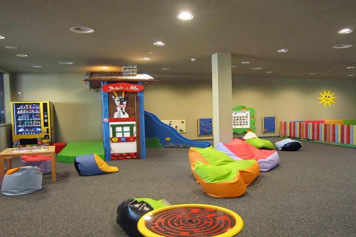 indoor arena fiss photo 1