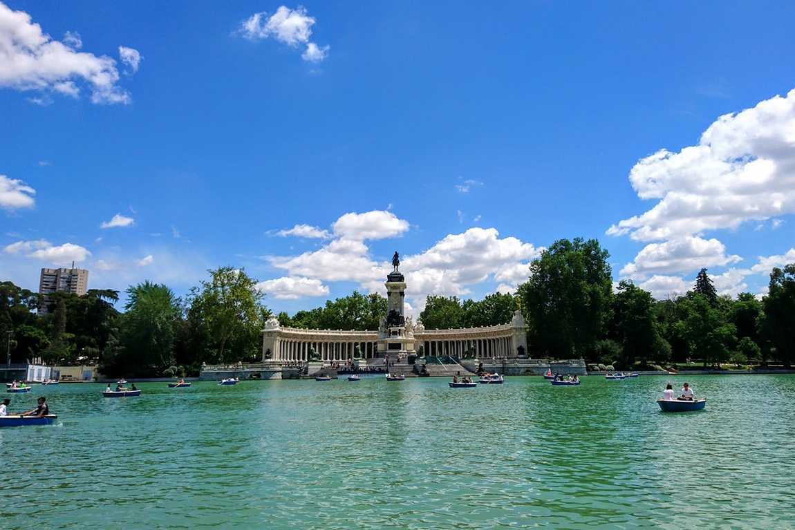 park retiro photo 1