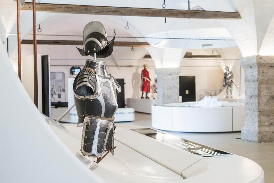 hohensalzburg fortress photo 4