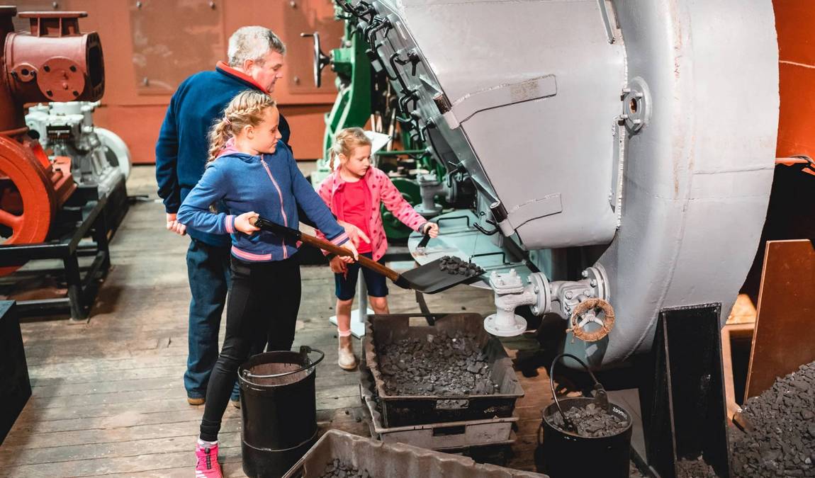 shipbuilding and maritime museum photo 2