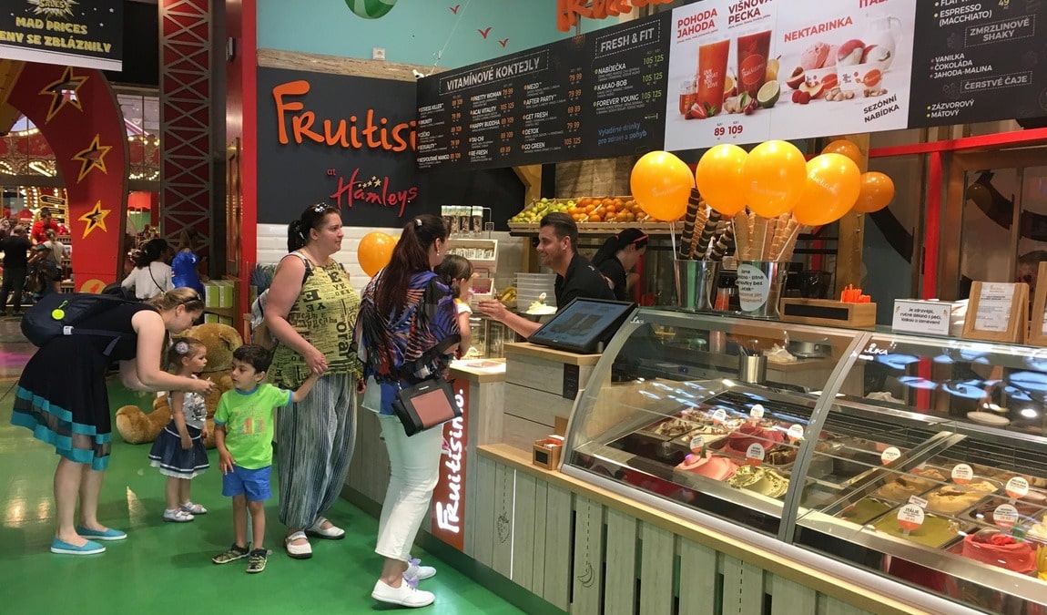 магазин игрушек hamleys фото 8