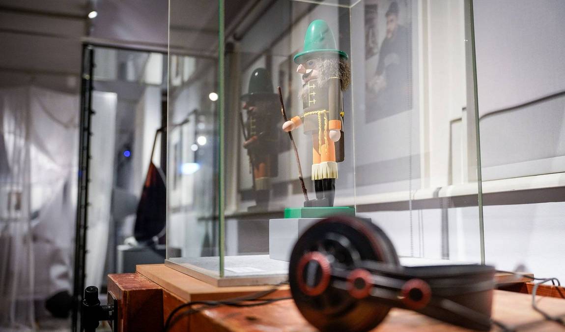 museum of saxon folk art with puppet theater collection photo 7