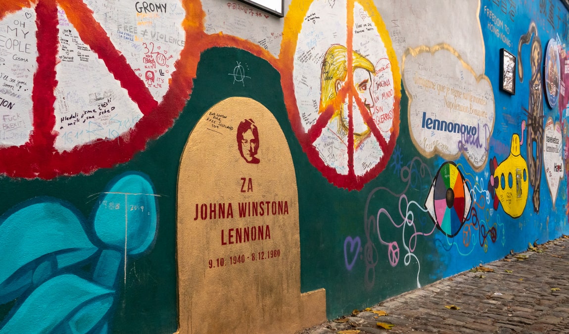 john lennon wall photo 1
