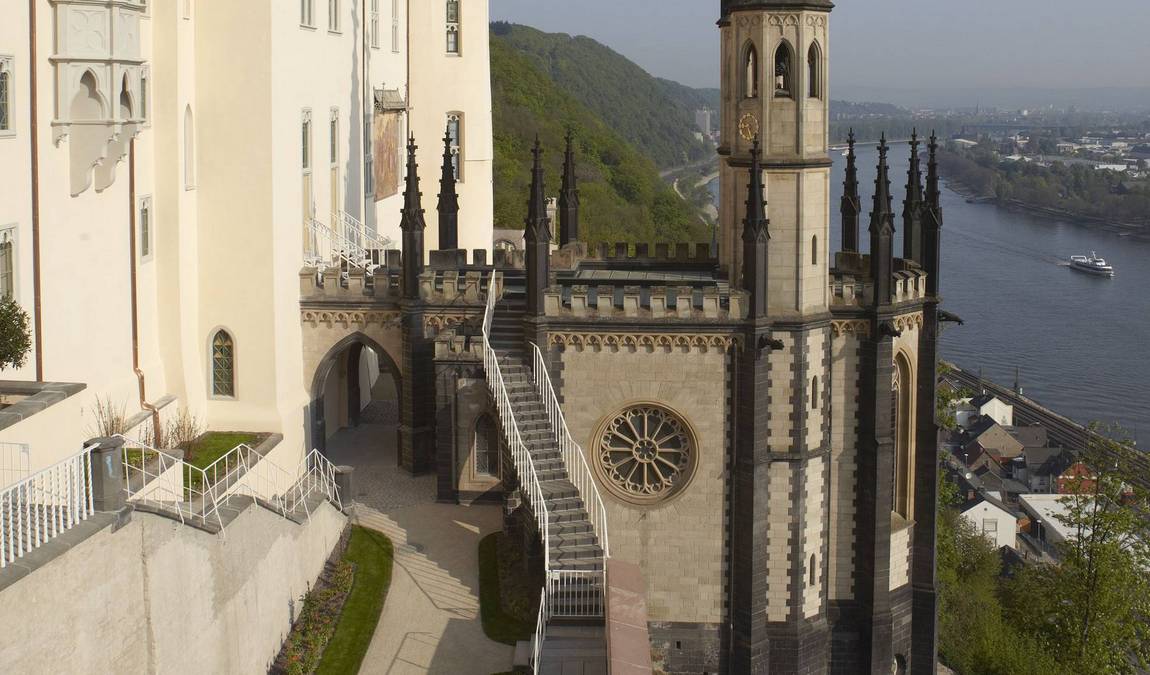 stolzenfels castle photo 1