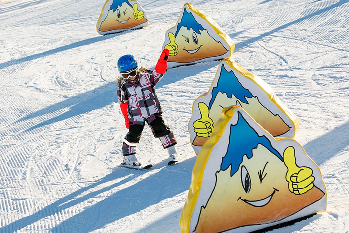 soell-hochsoell-embacher ski school photo 2