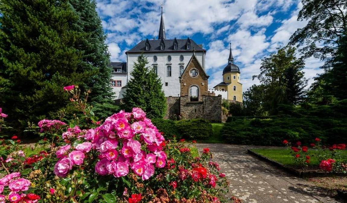 purschenstein castle photo 4