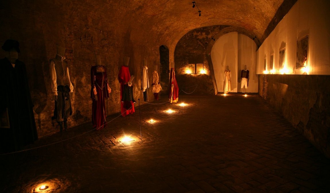 slavkov castle photo 8