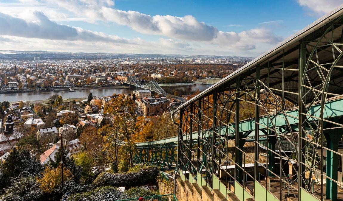 dresden schwebebahn photo 6