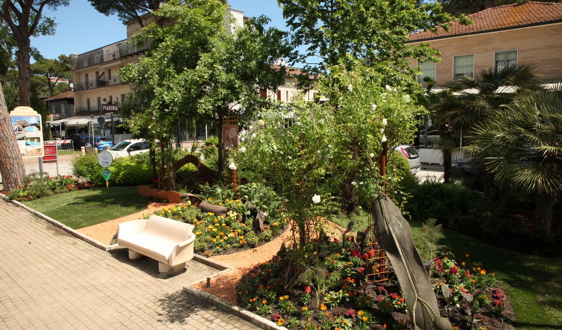 prague botanical garden photo 10