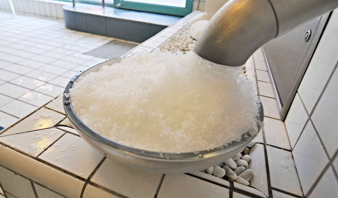 town spa - aqua photo 3