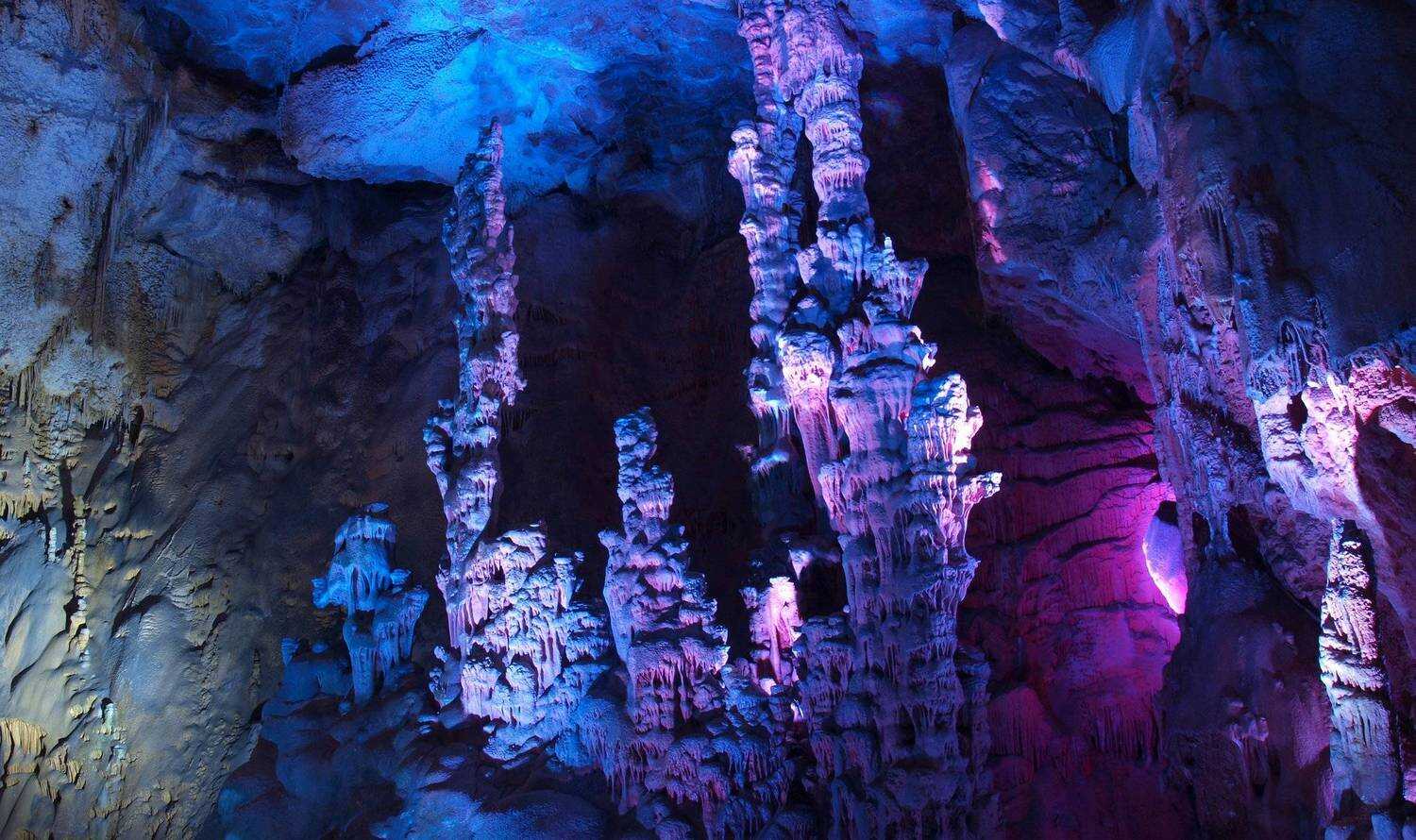 Canelobre Caves