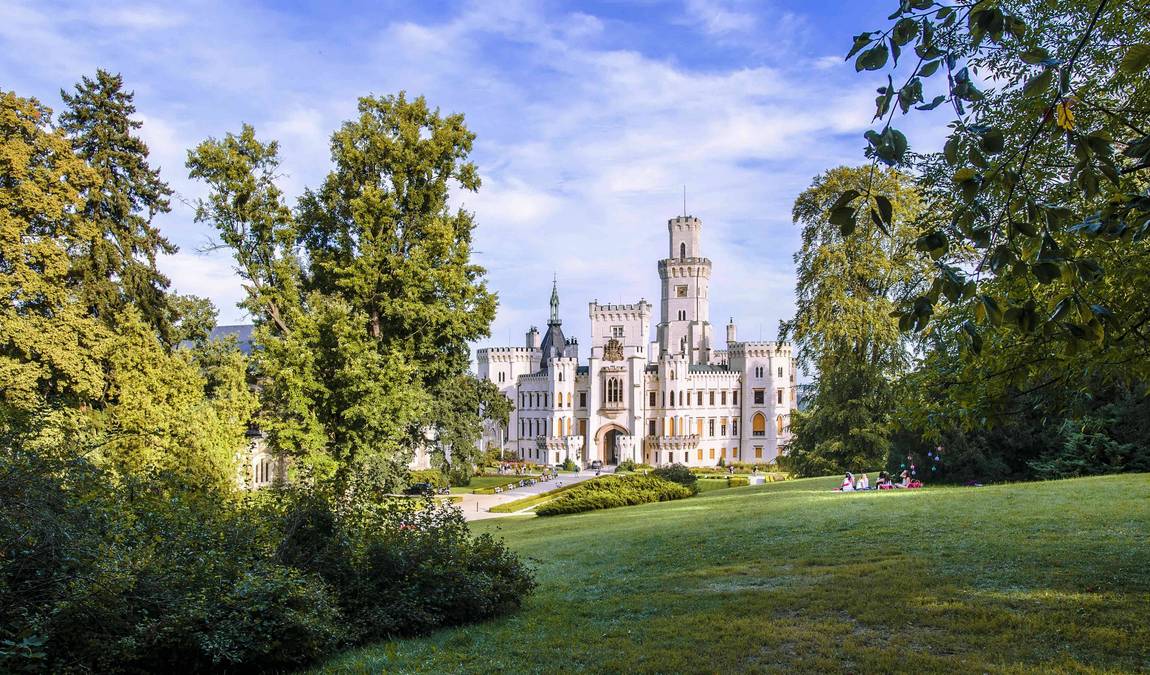 Castle Hluboka Nad Vltavou photo 1
