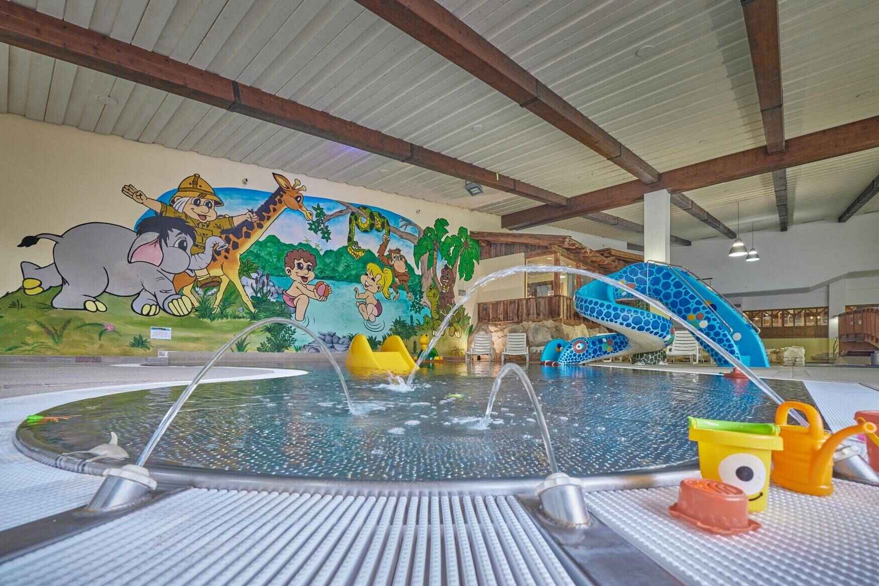 100 Freizeit Zell am See Leisure Centre photo 1