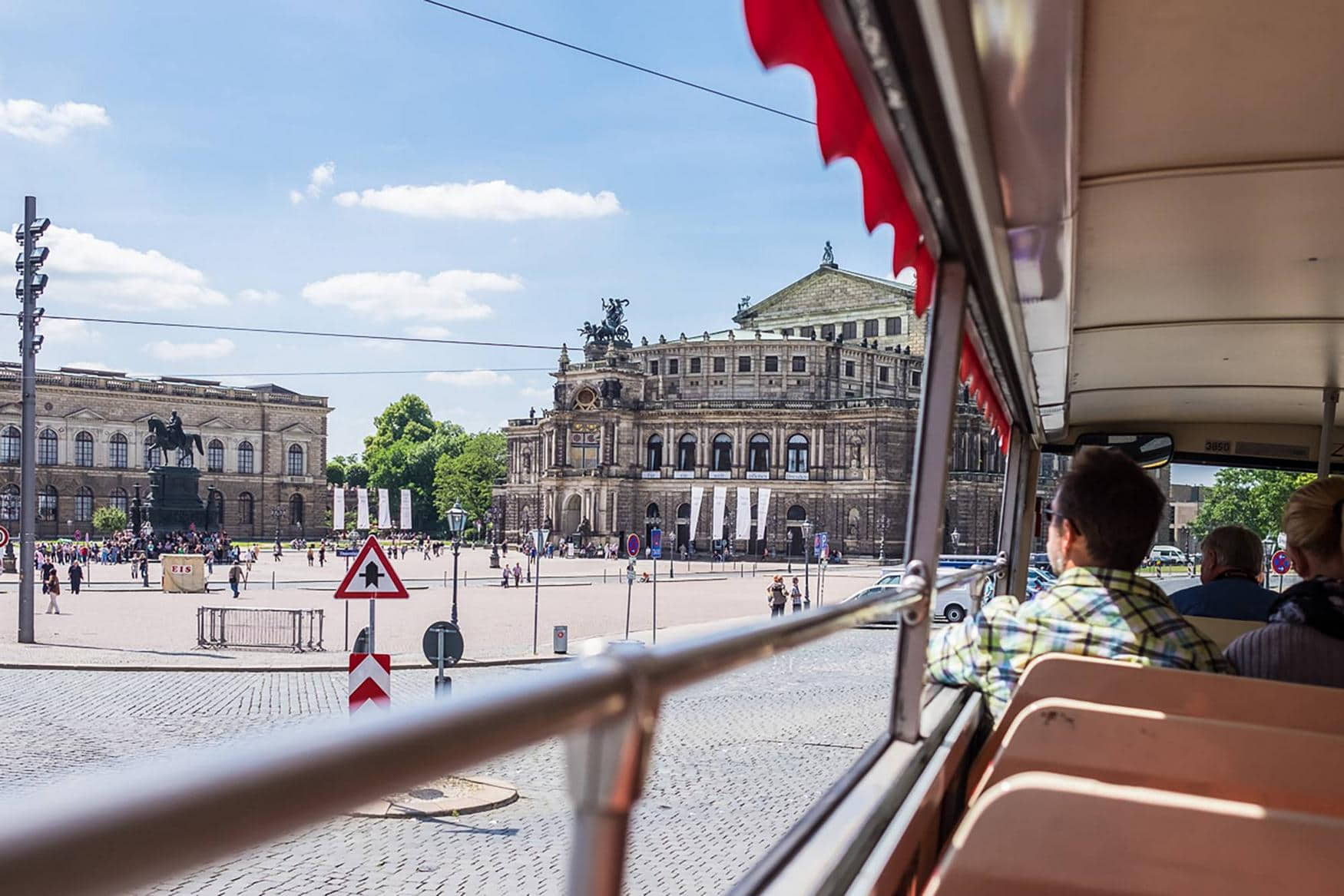 Hop On Hop Off Bus Tours photo 1