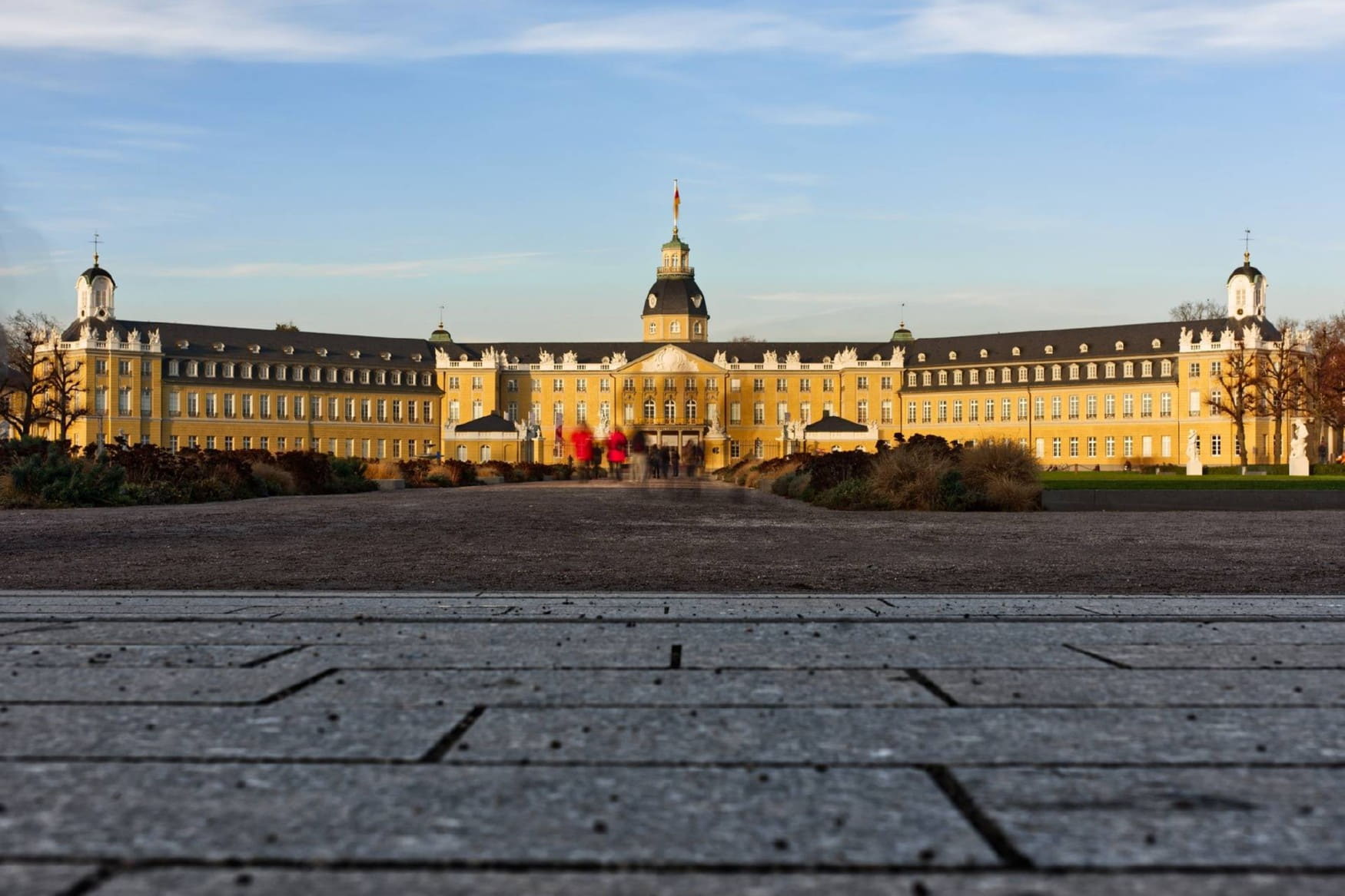 Karlsruhe Palace photo 1
