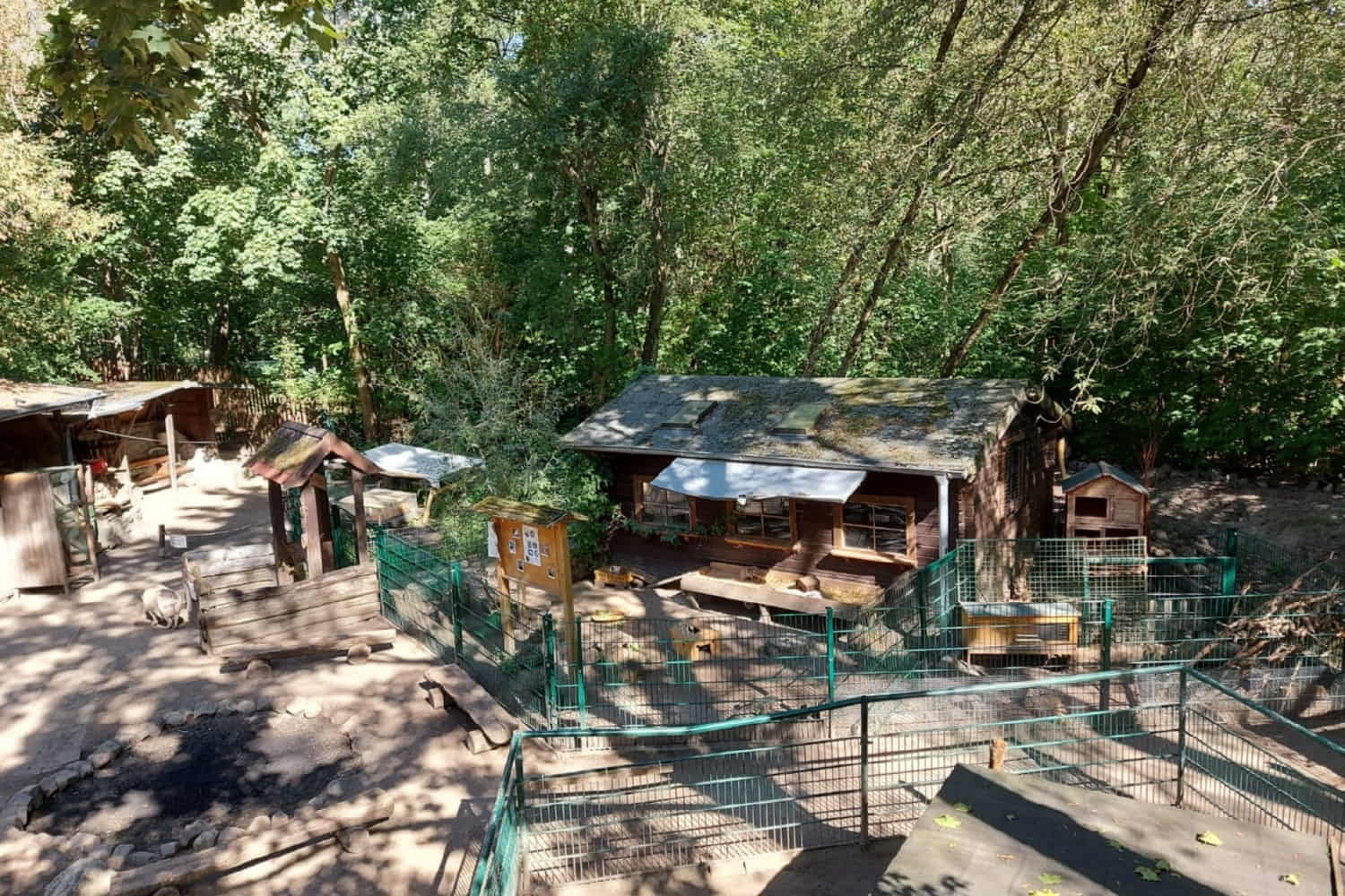 Knirpsenfarm Childrens Farm photo 1