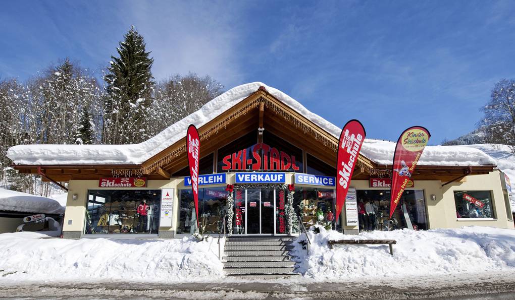 Rot Weiss Rot Ski School photo 1