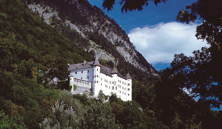 Tratzberg Castle photo 1