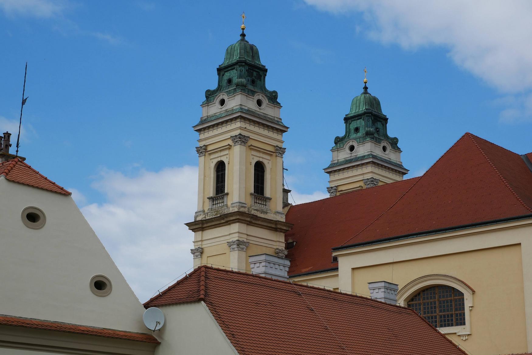 Valtice Castle photo 1